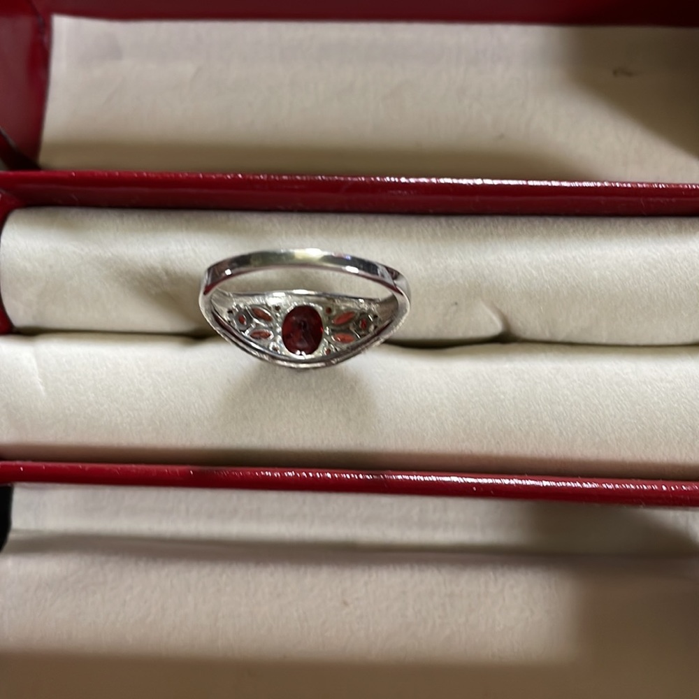 Ss Garnet Ring - image 3
